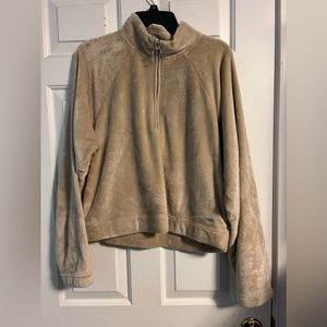 Hollister cropped beige quarter zip
